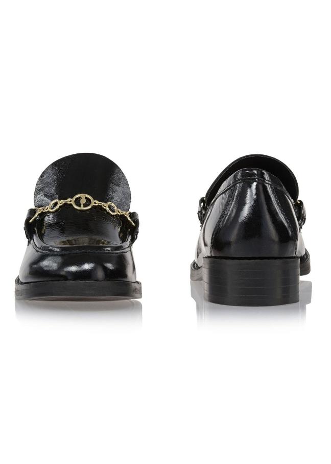 Skórzane loafersy damskie z klamrą